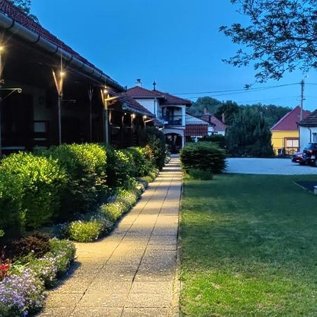 Apartamento Aurora Ház Zalakaros Exterior foto