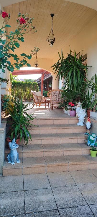 Apartamento Aurora Ház Zalakaros Exterior foto