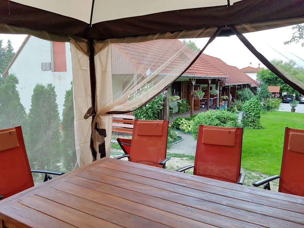 Apartamento Aurora Ház Zalakaros Exterior foto